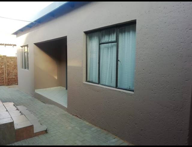 3 BEDROOM PROPERTY TO RENT IN DANVILLE